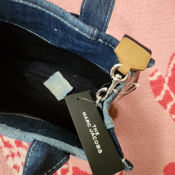 Marc Jacobs The Tote Bag in denim! - Picture 6 of 6